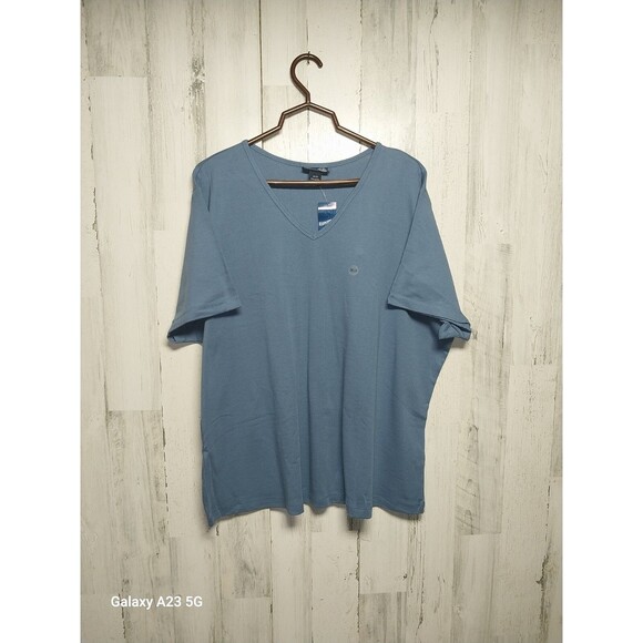 Venezia 26/28 Gray Blue V Neck Short Sleeve Tee NWT - Picture 1 of 6